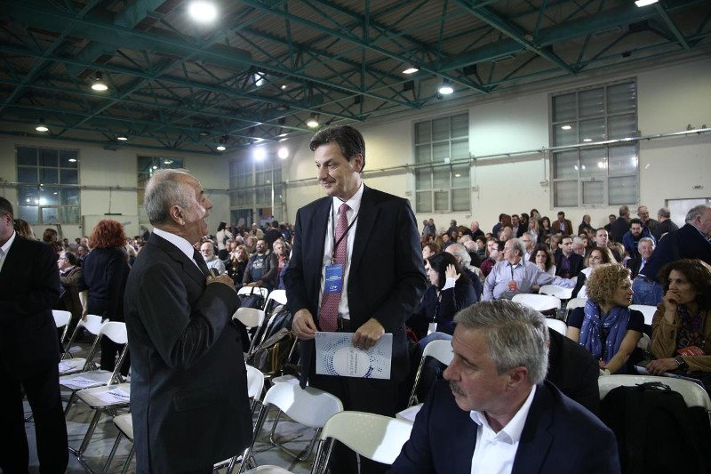 Στο συνέδριο του Ποταμιού -Καλλονές συνεργάτιδες και «επίτιμοι» προσκεκλημένοι [εικόνες] | iefimerida.gr 21