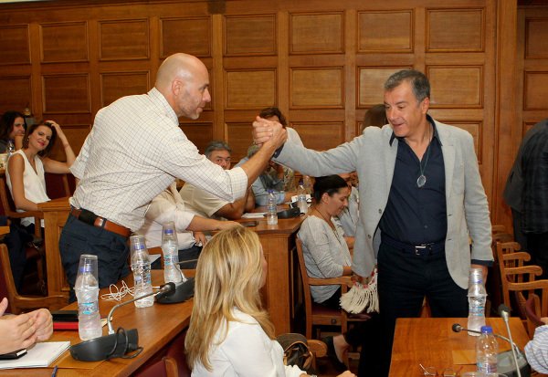 Θεοδωράκης: Το Ποτάμι ή θα συνεχίσει αυτόνομο ή θα διαλυθεί [εικόνες] | iefimerida.gr 0