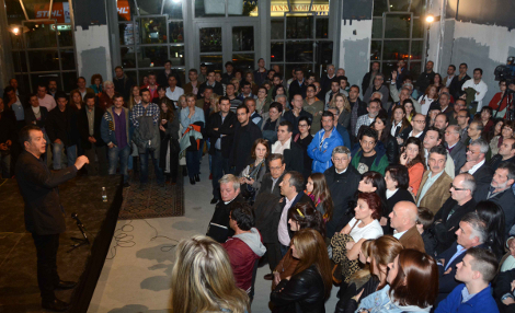 Θεοδωράκης: Οταν γίνω 60 ετών θα εγκαταλείψω την πολιτική [εικόνες &βίντεο] | iefimerida.gr 0