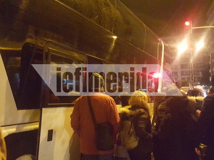 Πούλμαν από την Αθήνα αναχώρησαν για το συλλαλητήριο της Θεσσαλονίκης [εικόνες] | iefimerida.gr 0