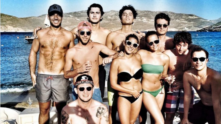 Η εγγονή της Γκρέις Κέλι άφησε το Μονακό για τη Μύκονο -Διακοπές με το αγόρι της [εικόνες] | iefimerida.gr 2