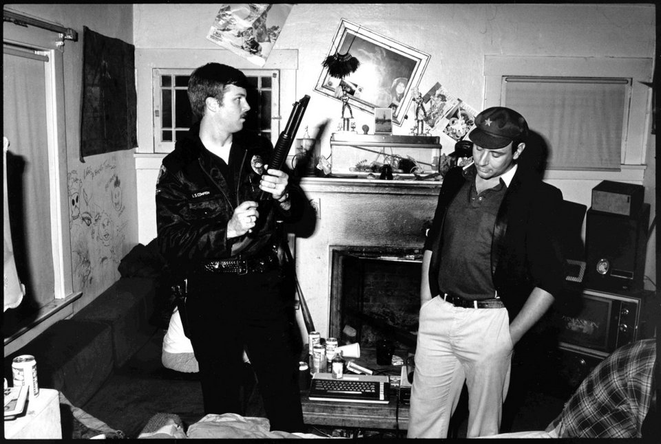 Κυνηγώντας το έγκλημα: Η ζωή των αστυνομικών στο Λος Αντζελες του 1980 [εικόνες] | iefimerida.gr 10