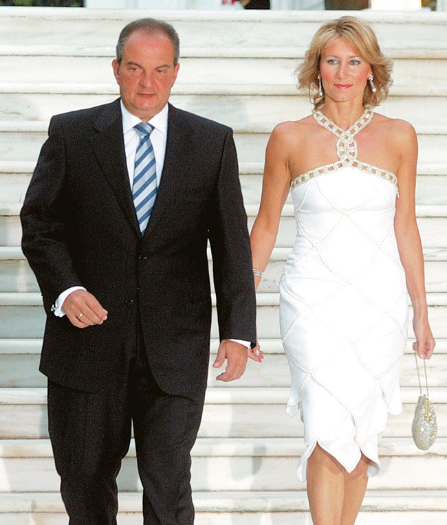 Οταν το «κοσμικό» γεγονός της χρονιάς ήταν η δεξίωση για την Επέτειο Αποκατάστασης της Δημοκρατίας στο προεδρικό Μέγαρο [εικόνες] | iefimerida.gr 6