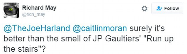 «Το χειρότερο όνομα αρώματος» -«Κυλιόμενες σκάλες από την Prada», μια αστεία λάθος διαφήμιση [εικόνες] | iefimerida.gr 0