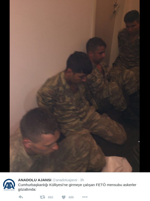 Συνελήφθησαν πάνω από 1.563 πραξικοπηματίες -Και υψηλόβαθμοι αξιωματικοί [εικόνες & βίντεο] | iefimerida.gr 7