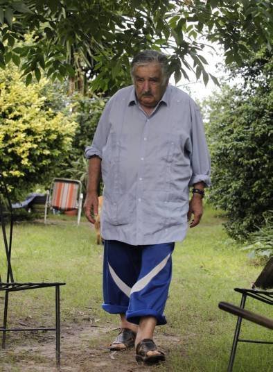 Telegraph: Αυτοί είναι οι πιο κακοντυμένοι πολιτικοί -Ο Βαρουφάκης είναι στην πρώτη θέση | iefimerida.gr 0