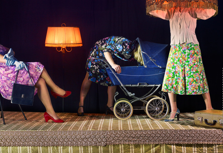 Τέλεια ζωή, τέλεια σύζυγος, τέλεια μητέρα, τέλεια γυναίκα: Η φωτογράφος Guia Besana το βλέπει αλλιώς [εικόνες] | iefimerida.gr 2