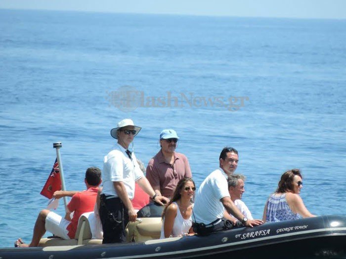 Ενας πρίγκιπας στην Κρήτη -Με πολυτελή θαλαμηγό που έκλεψε τα βλέμματα [εικόνες & βίντεο] | iefimerida.gr 0