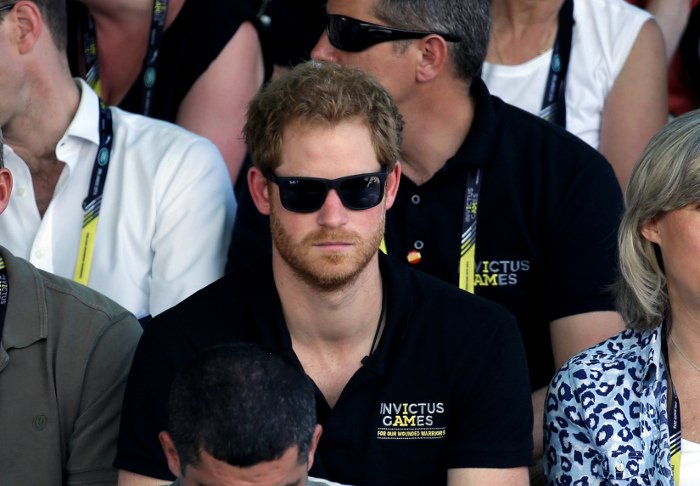 Ποιος είναι ο σέξι συνοδός της Μέγκαν Μαρκλ, συντρόφου του πρίγκιπα Χάρι; [εικόνες] | iefimerida.gr 0