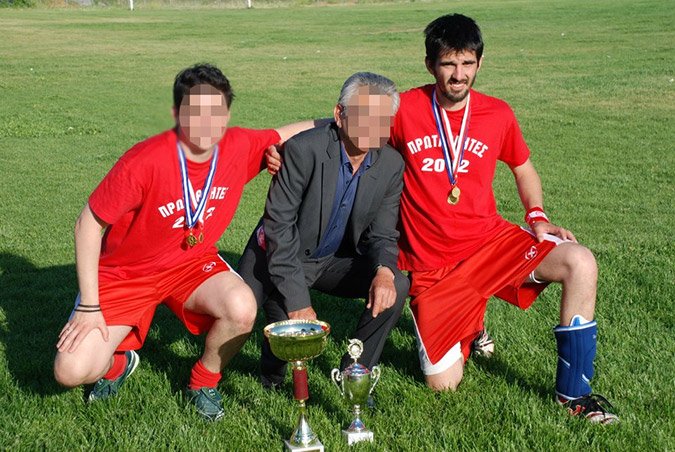 Σοκ στην Εύβοια: Νεκρός 28χρονος ποδοσφαιριστής από κεραυνό την ώρα της προπόνησης [εικόνες] | iefimerida.gr 0