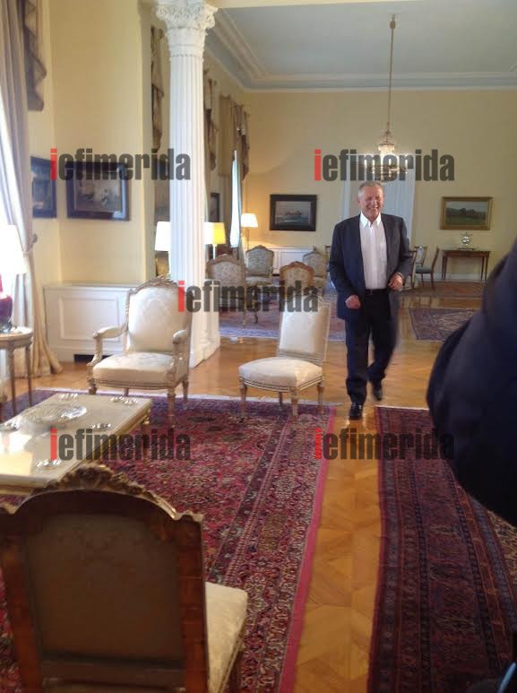 Γεύμα των πολιτικών αρχηγών στο Προεδρικό -«Σε βλέπω μαυρισμένο...» [εικόνες] | iefimerida.gr 2