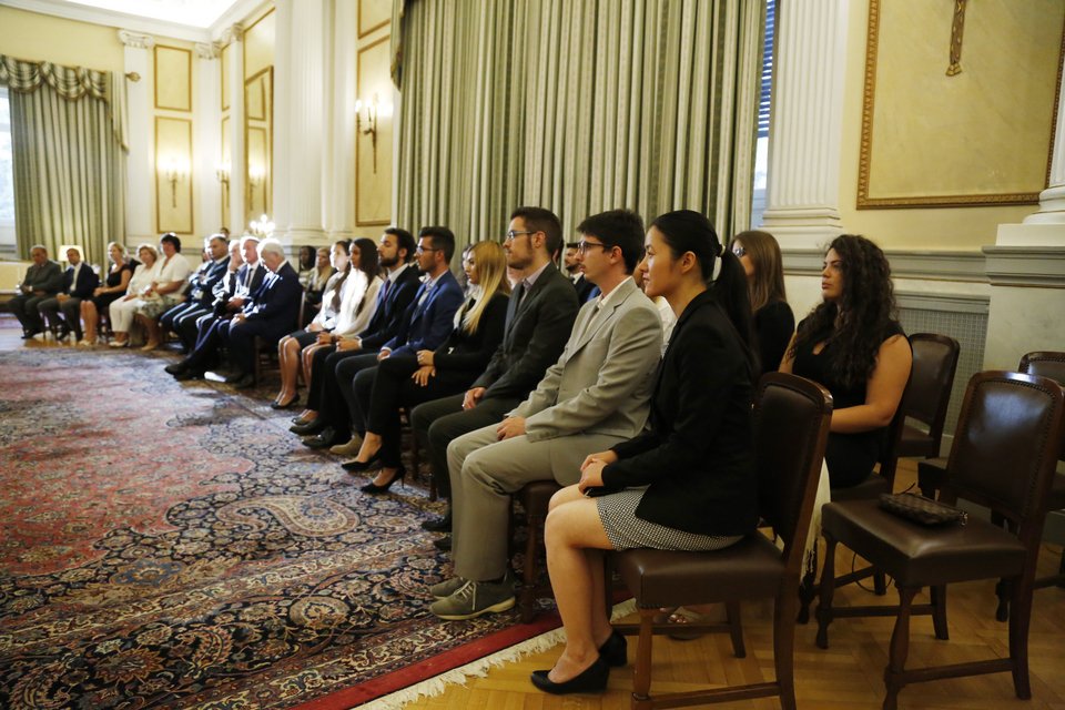 Συνάντηση Παυλόπουλου με καθηγητές και φοιτητές της Ακαδημίας Ευρωπαϊκού Δικαίου [εικόνες] | iefimerida.gr 2