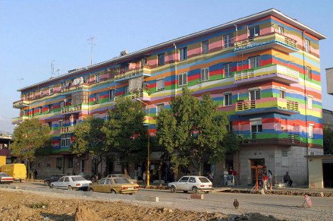 Οι «παράξενες» δουλειές που έκαναν 10 σημερινοί ηγέτες πριν γίνουν πολιτικοί -Ο τραγουδιστής Καβαλιέρε, ο σωματοφύλακας, ο δάσκαλος καράτε και άλλοι [εικόνες] | iefimerida.gr 1