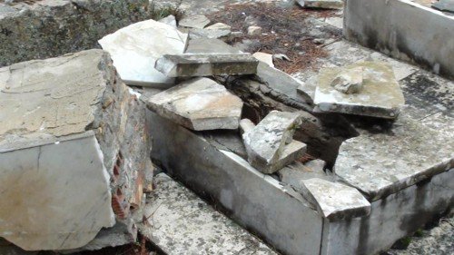 Είναι η δεύτερη φορά στην ιστορία της Γαλλίας που διαδηλώνει ο Πρόεδρος -Πρώτος ήταν ο Μιτεράν [εικόνες] | iefimerida.gr 7