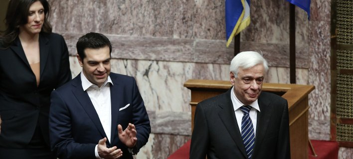 Το backstage της ορκωμοσίας - Ο τζέντλεμαν Τσίπρας, τα χαμόγελα του Σαμαρά και η συγκίνηση Παυλόπουλου | iefimerida.gr 3