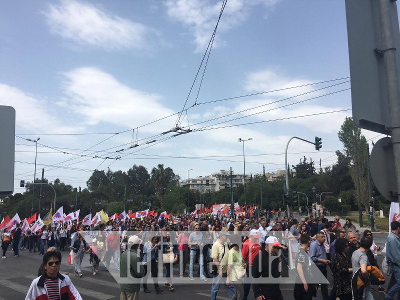 Απροσπέλαστη η Αθήνα λόγω Πρωτομαγιάς: Κλειστοί δρόμοι -Σε εξέλιξη οι πορείες του ΠΑΜΕ και των ΓΣΕΕ-ΑΔΕΔΥ [εικόνες] | iefimerida.gr 4