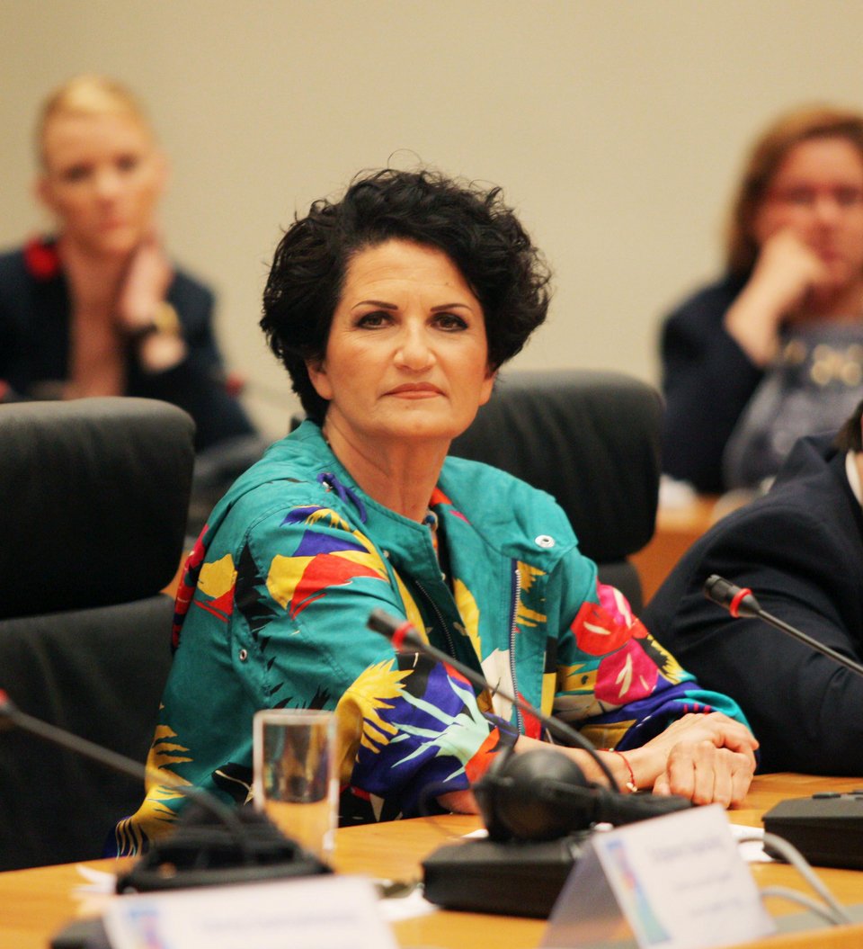 Οι 3 γυναίκες που μπαίνουν στην κυβέρνηση Θάνου [εικόνες] | iefimerida.gr 5