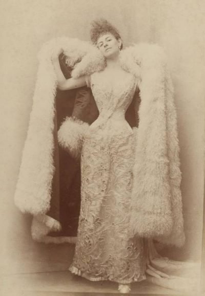 Συγκίνηση για τους λάτρεις: Βρήκαν ταινία στην οποία εμφανίζεται ο Μαρσέλ Προυστ [βίντεο] | iefimerida.gr 2