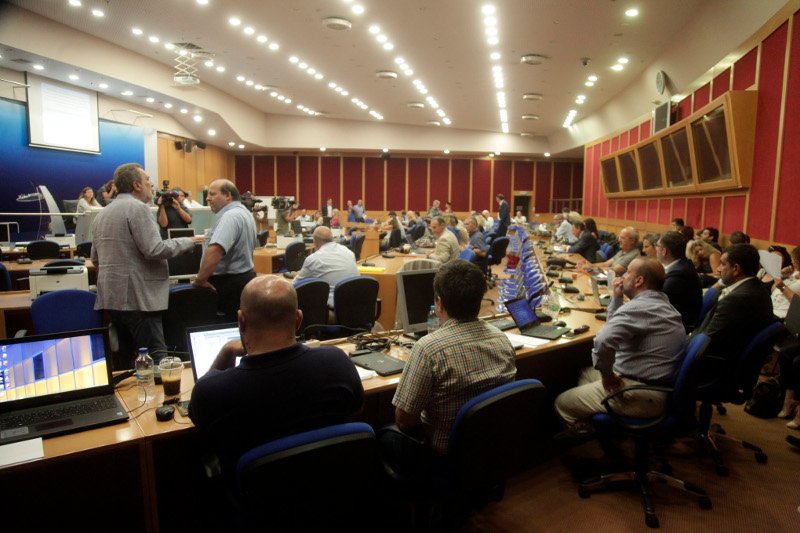 Σε εξέλιξη η πρόβα για τη δημοπρασία των τηλεοπτικών αδειών -Δείτε φωτογραφίες [εικόνες] | iefimerida.gr 2