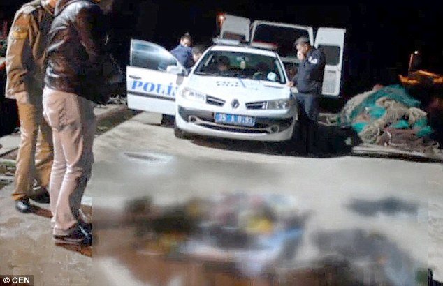 Σοκ: Ψαράς βρήκε στα δίχτυα του άψυχο 3χρονο κοριτσάκι [εικόνες] | iefimerida.gr 0