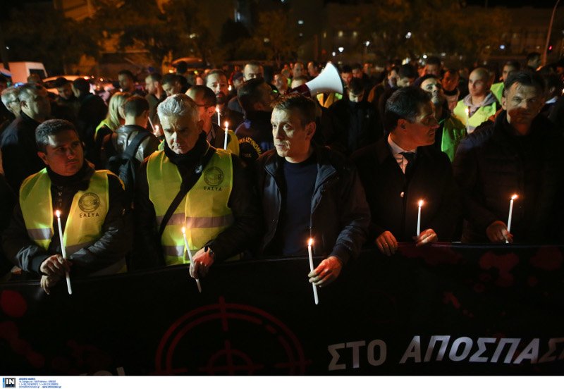 Διαμαρτυρία ένστολων μετά την ένοπλη επίθεση στα γραφεία του ΠΑΣΟΚ -Παρών και ο Αδωνις [εικόνες] | iefimerida.gr 5