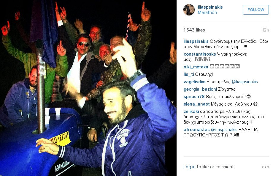 Ο Ψινάκης στο πλευρό των αγροτών -Στο μπλόκο Μαραθώνα πάνω σε τρακτέρ [εικόνες] | iefimerida.gr 0