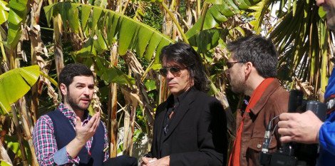 Κάτοικοι του Μαραθώνα έκαναν «ντου» στο σπίτι του Ψινάκη -Του ζήτησαν να κατέβει για δήμαρχος [εικόνες] | iefimerida.gr 4