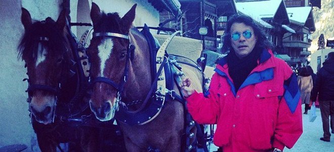 Ο Ψινάκης μετά τις γούνες και το Gstaad βοηθάει τώρα τους φτωχούς [εικόνες] | iefimerida.gr 1