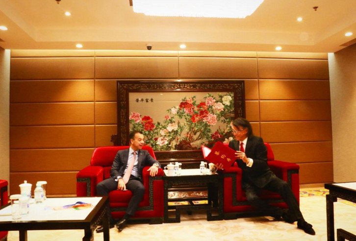 Εύσημα Θεοδωράκη σε Ψινάκη: Αποτελεσματικός μάνατζερ, έφερε επενδύσεις 400 εκατ. ευρώ  | iefimerida.gr 4