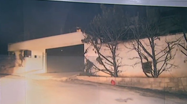 Ο Ηλίας Ψινάκης είπε ψέματα: Δεν κάηκε το σπίτι του [εικόνες] | iefimerida.gr 0