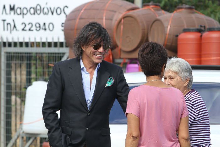 Ο Ηλίας Ψινάκης στις έρευνες της αντιτρομοκρατικής -Στη γιάφκα στο Μαραθώνα [εικόνες] | iefimerida.gr 0