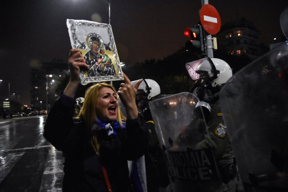 Ενταση με ομάδες εθνικιστών στη Θεσσαλονίκη πριν την ομιλία Τσίπρα -Φωτογραφία:Thanasis Kaliakoudas / SOOC