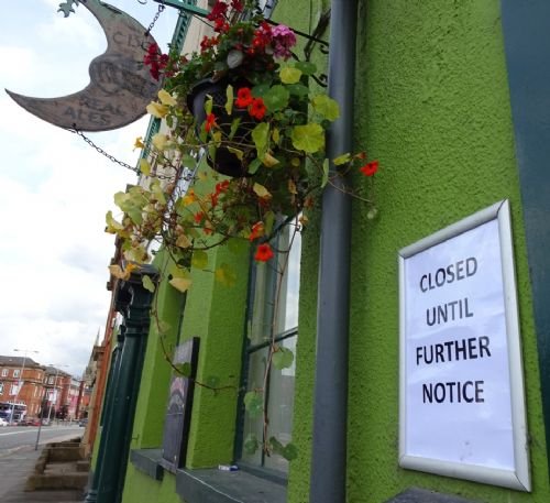 Κλείνει ιστορική παμπ: Εκεί που Μαρξ και Ενγκελς συζητούσαν το Κομμουνιστικό Μανιφέστο [εικόνες]  | iefimerida.gr 1