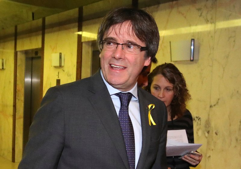 ΥΠΕΣ Ισπανίας: Ο Πουτζδεμόν δεν θα μπει στο Κοινοβούλιο, ούτε από πορτμπαγκάζ αυτοκινήτου | iefimerida.gr 0
