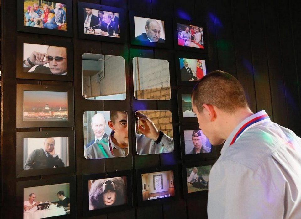 Ενα καφέ μόνο για οπαδούς του Πούτιν [εικόνες] | iefimerida.gr 6