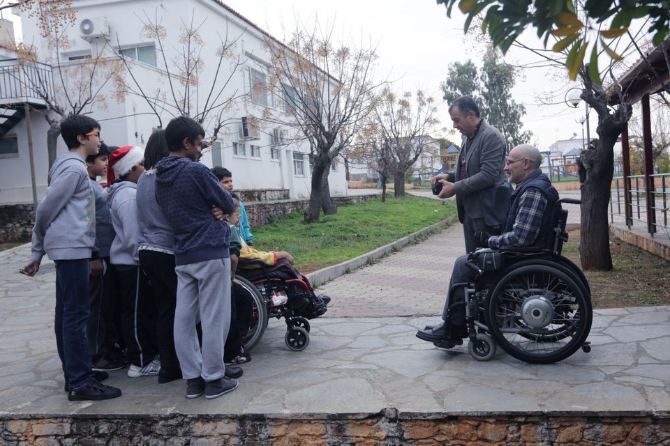 Στο ΠΙΚΠΑ της Βούλας ο Σταύρος Θεοδωράκης [εικόνες] | iefimerida.gr 0