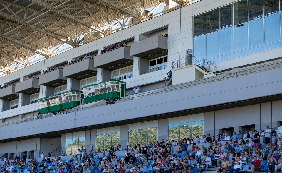 Πλήθος κόσμου στο 70ο Ελληνικό Ντέρμπι του ΟΠΑΠ [εικόνες] | iefimerida.gr 11