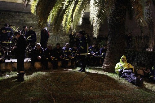 Aποχώρησαν οι πυροσβέστες από το υπ. Διοικητικής Ανασυγκρότησης -Συνεχίζουν την Πέμπτη τις κινητοποιήσεις [εικόνες] | iefimerida.gr 8