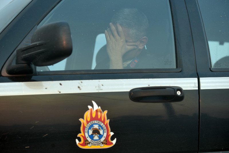 Ηρωες-πυροσβέστες στη μάχη με τις φλόγες -Απόγνωση, κούραση, τραυματισμοί [εικόνες] | iefimerida.gr 1