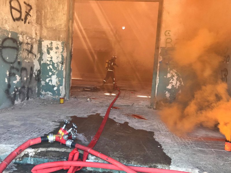 Μεγάλη άσκηση της Πυροσβεστικής για σεισμό- Σε εργοστάσιο στη Δραπετσώνα [εικόνες & βίντεο] | iefimerida.gr 3