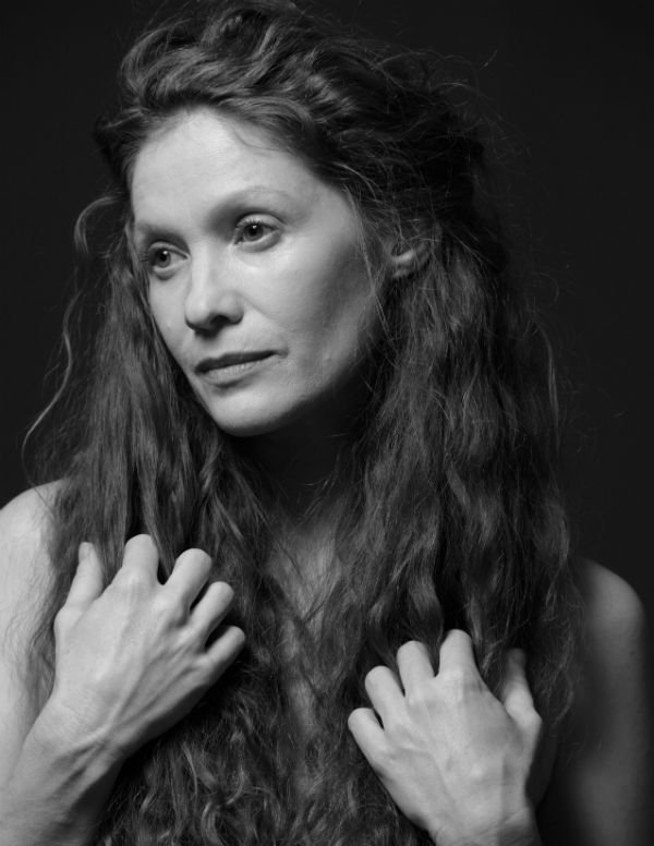 Ο άνδρας που φωτογραφίζει μοντέλα χωρίς μακιγιάζ [εικόνες]  | iefimerida.gr 3