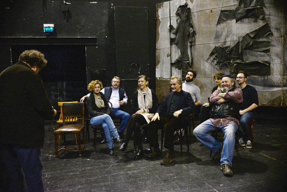 Ιταλία: Ενας μήνας αφιερωμένος στην Ελλάδα και τον Ρίτσο [εικόνες & βίντεο] | iefimerida.gr 2