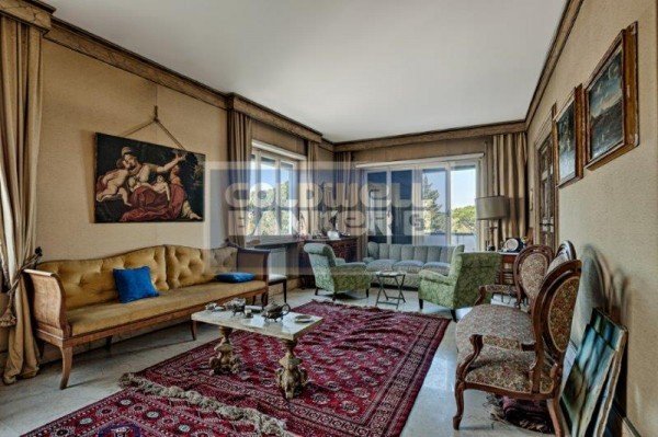 Βγαλμένο από άλλη εποχή: Το σπίτι του Φελίνι που πωλείται αντί 4,6 εκατ. ευρώ [εικόνες] | iefimerida.gr 1