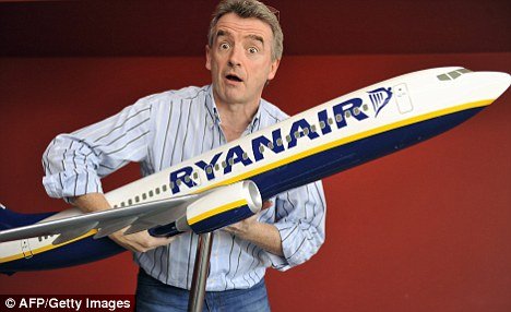 Μάικλ Κέβιν Ο'Λίρι: Ο εκκεντρικός 55αρης που απογείωσε την Ryanair, θέλει να καταργήσει τα αεροπορικά εισιτήρια [εικόνες] | iefimerida.gr 6