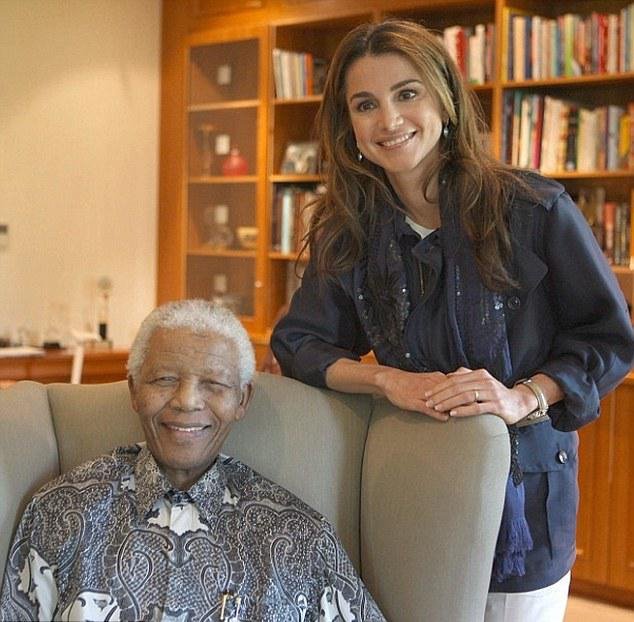 Βασίλισσα Ράνια: Είμαι μία μαμά με την πιο τέλεια δουλειά -Η απλή καθημερινότητα μίας γαλαζοαίματης [εικόνες] | iefimerida.gr 7