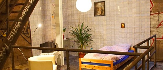 Το, άγνωστο,  μυστικό δωμάτιο σε τούνελ του Μετρό του Βερολίνου [εικόνες] | iefimerida.gr 2