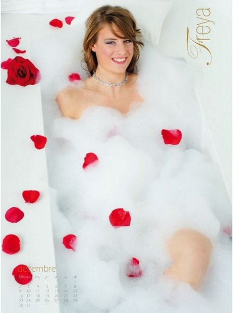 Το καυτό ημερολόγιο με τις βολεϊμπολίστριες από τις Κάννες [εικόνες] | iefimerida.gr 12