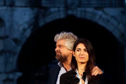 Σάλος από τις αποκαλύψεις για την όμορφη δήμαρχο Ρώμης -«Δεν παραιτούμαι» επιμένει | iefimerida.gr 1