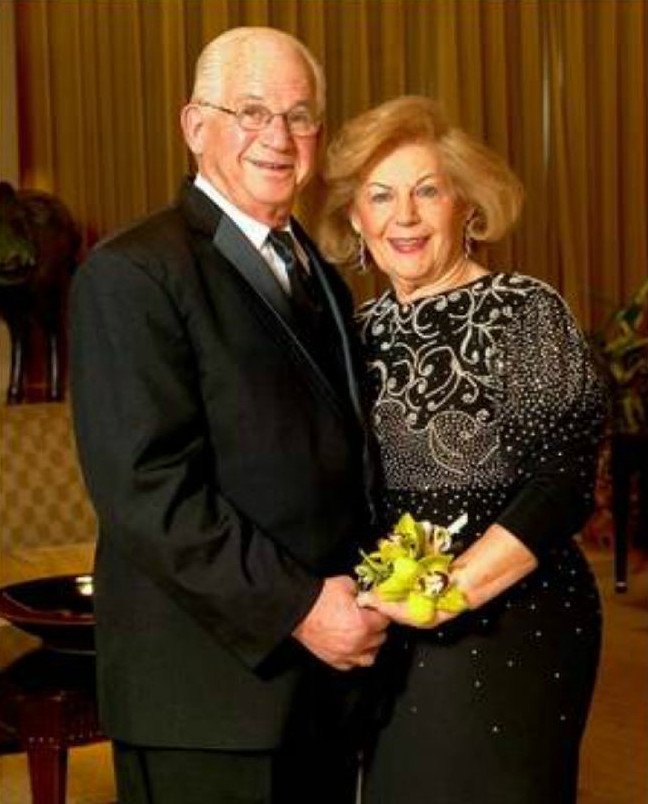 Μια ιστορία πραγματικής αγάπης: Εζησαν μαζί 69 χρόνια, πέθαναν μόλις τους χώρισαν [εικόνες] | iefimerida.gr 3