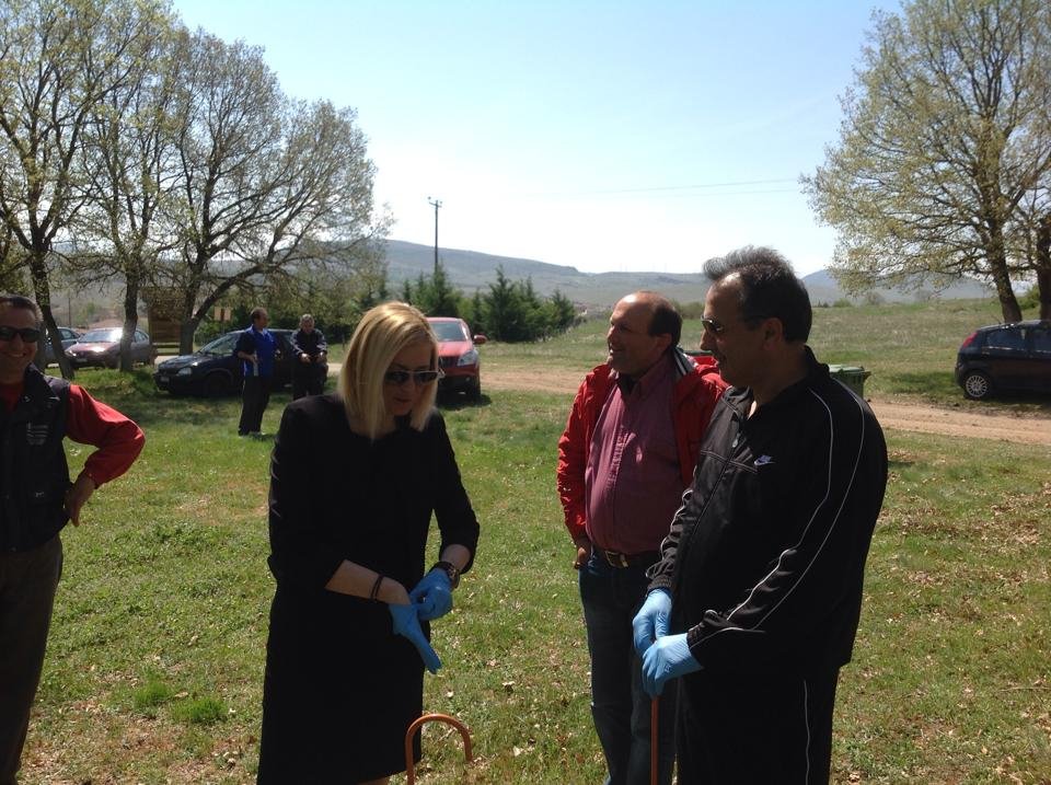 Η Ραχήλ με γκλίτσα στο βουνό [εικόνες] | iefimerida.gr 3